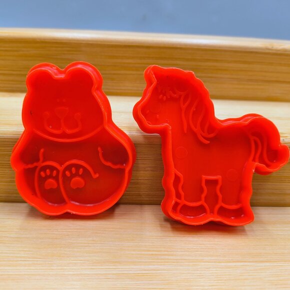 Vtg Kenner GMFGI Animal Ark Play Doh Cookie Cutters Camel Lion Horse Sheep Bear - Picture 5 of 5